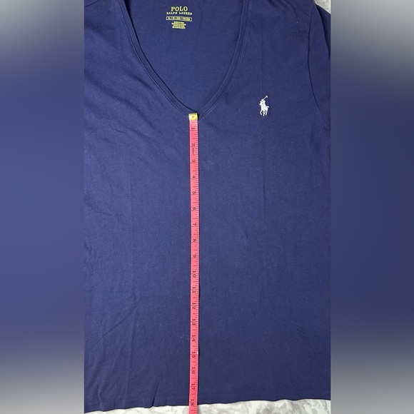 Bundle: Polo Ralph Lauren b-neck Tshirt and Polo assn sleep pants. Size XL - Picture 3 of 9